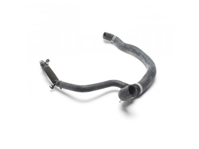 Lower radiator hose td5 defender to 2004