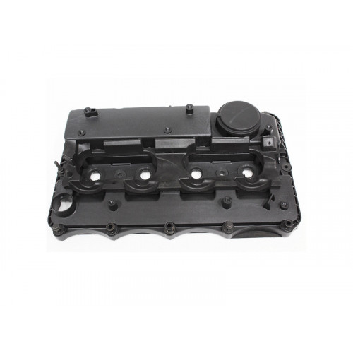 Couvre culasse Defender Puma 2.2