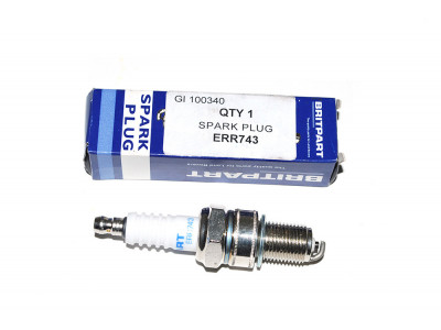 Spark plug rn9yc defender 2.5 petrol