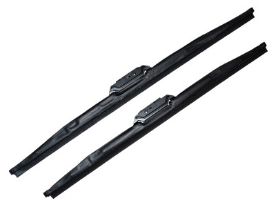 Heavy duty winter wiper blade